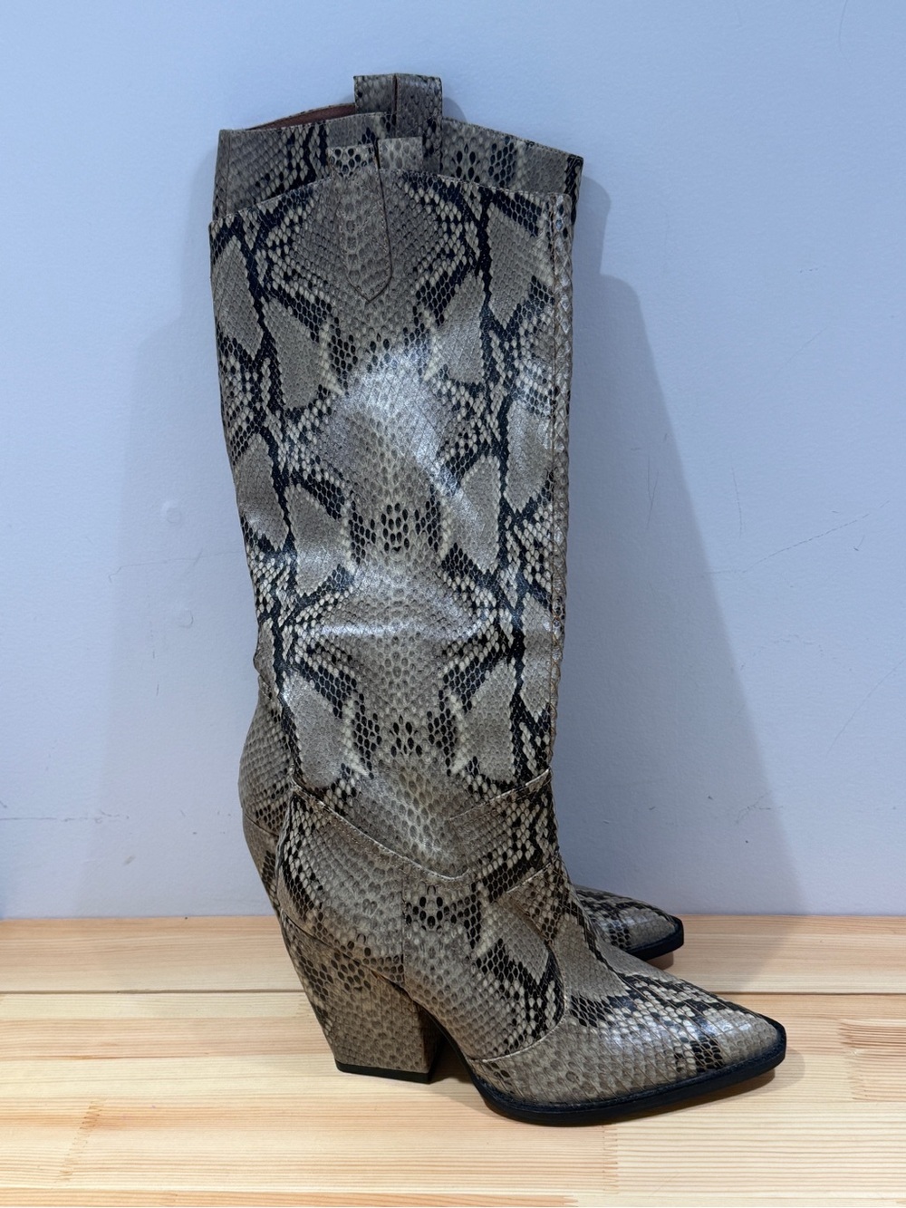 Alias Mae Westerly Knee High Boots Python Snake Leather Size EU 38 US 7.5-8 NWOB - Picture 2 of 15